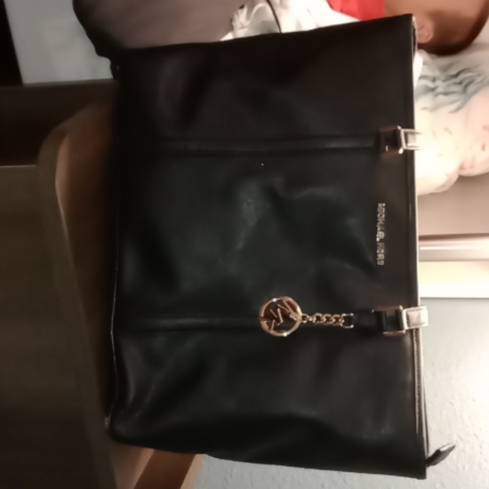 NEW W/O tags MK purse